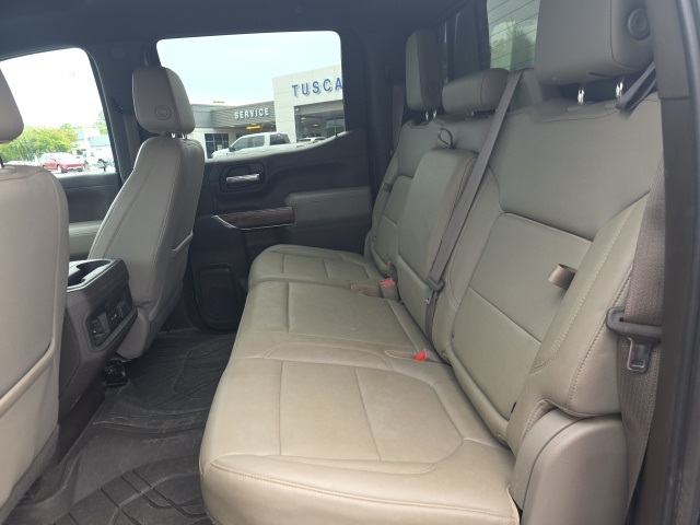 2021 Chevrolet Silverado 1500 RST photo 10