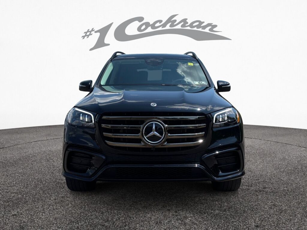 2024 Mercedes Benz GLS 450 4MATIC photo 2