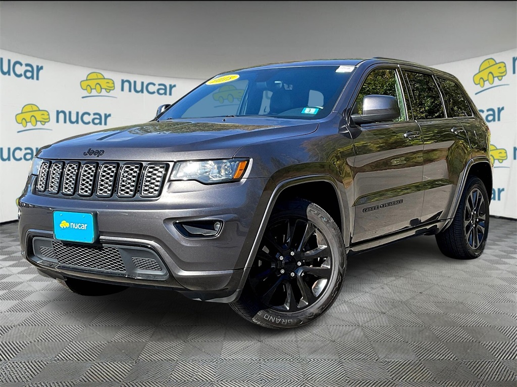 2018 Jeep Grand Cherokee Altitude photo 3