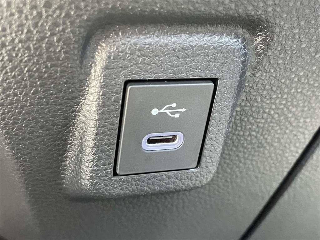 2026 Toyota Corolla LE photo 22