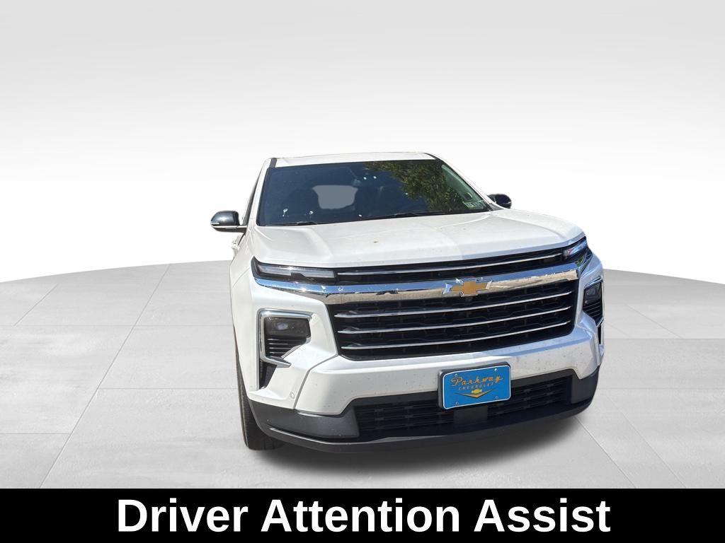 2024 Chevrolet Traverse photo 8