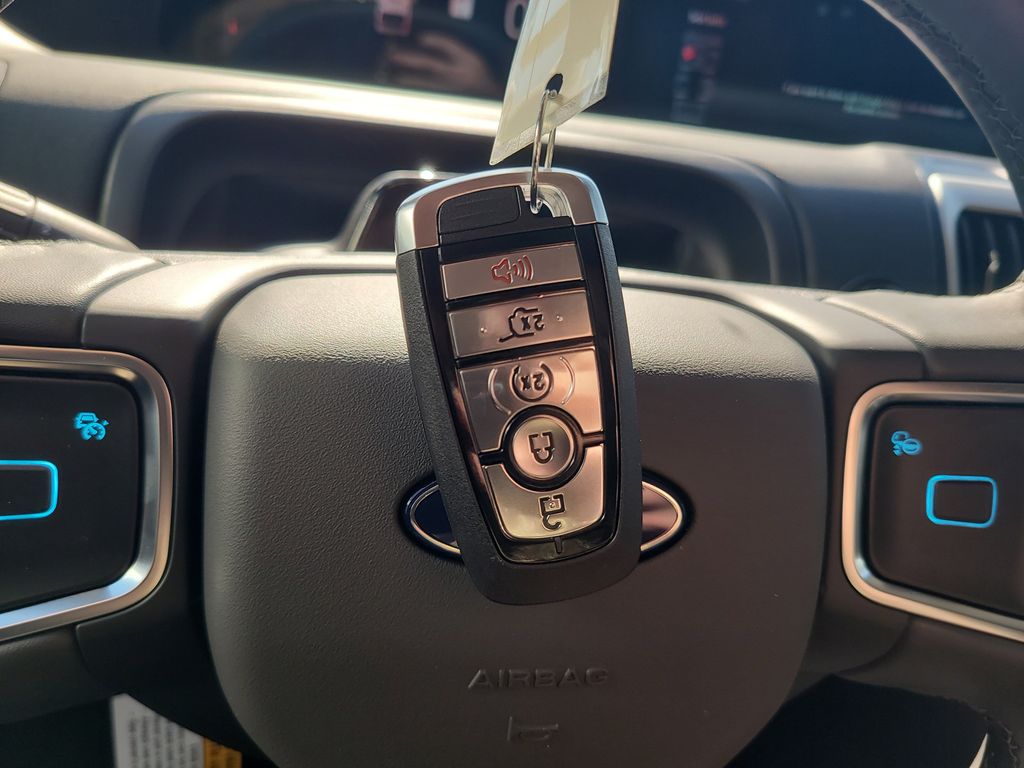 2025 Ford Expedition photo 31