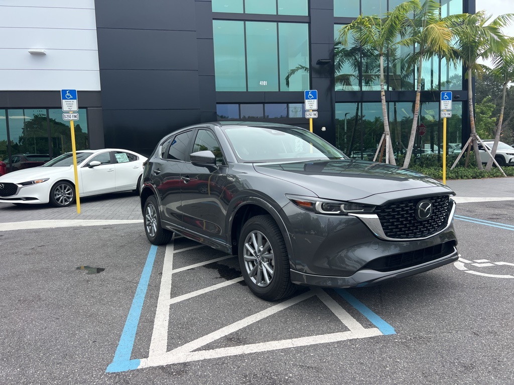 2025 Mazda CX-5 2.5 Select photo 3