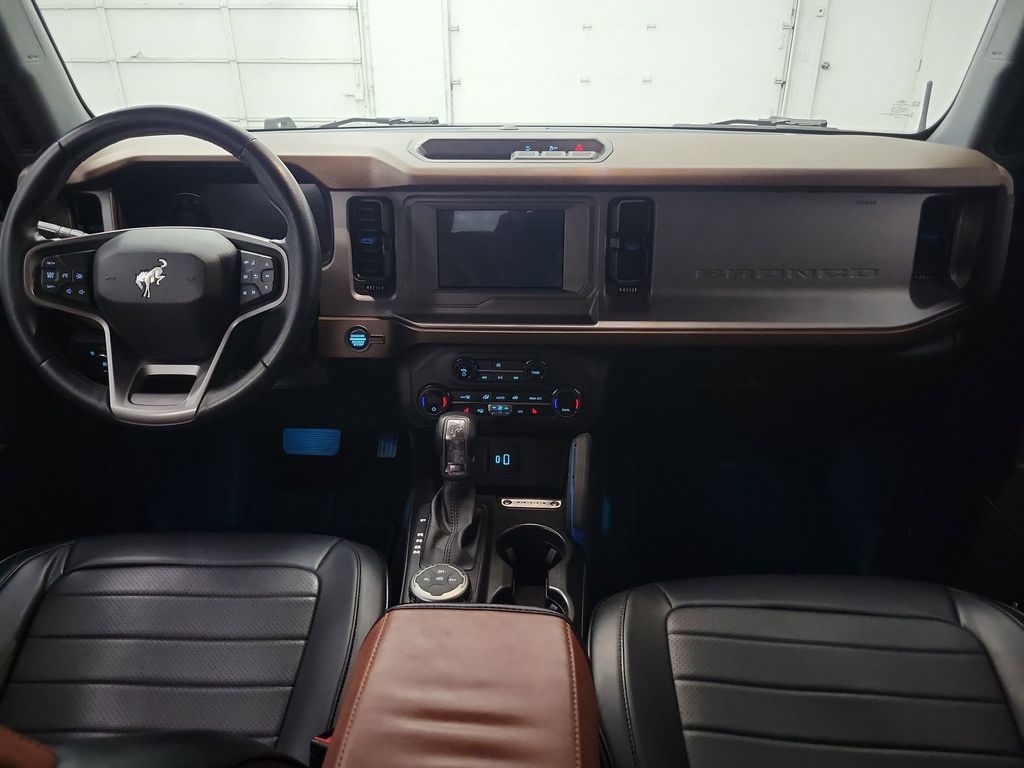 2023 Ford Bronco Outer Banks photo 11