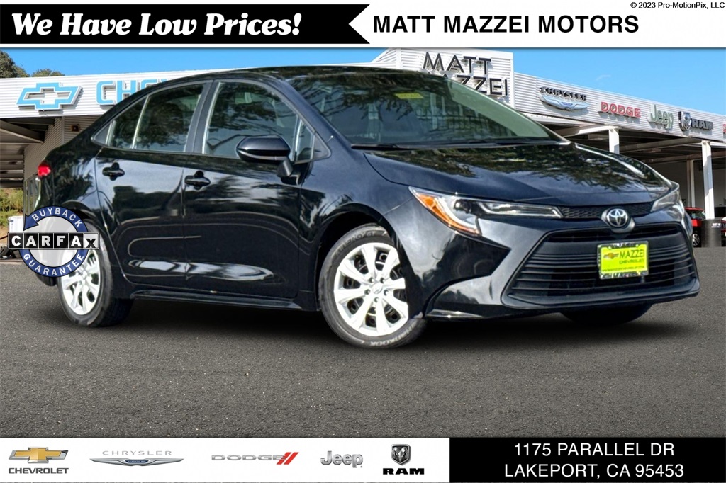 2024 Toyota Corolla LE's photo