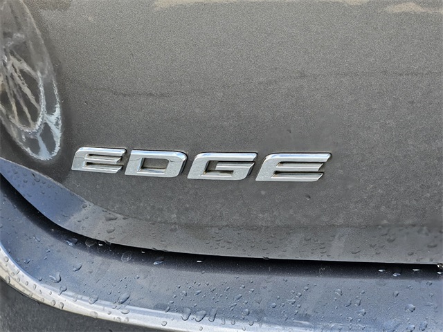 2017 Ford Edge SEL photo 8