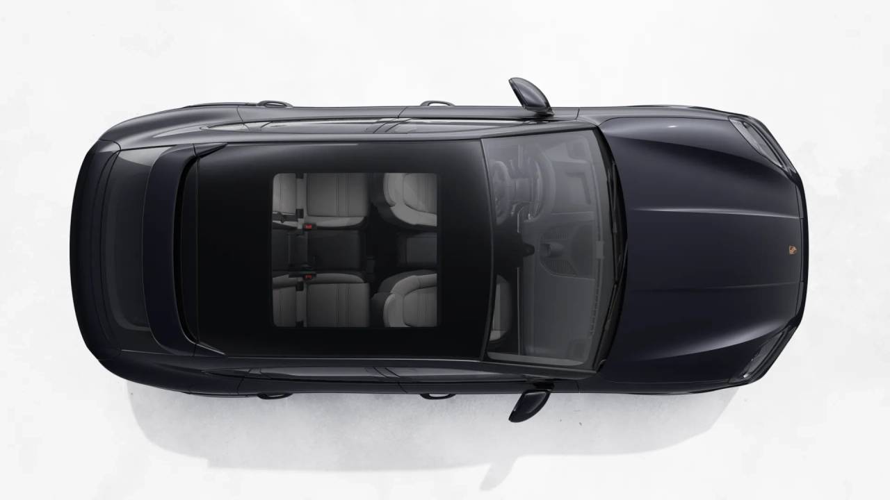 2026 Porsche Cayenne GTS Coupe photo 2