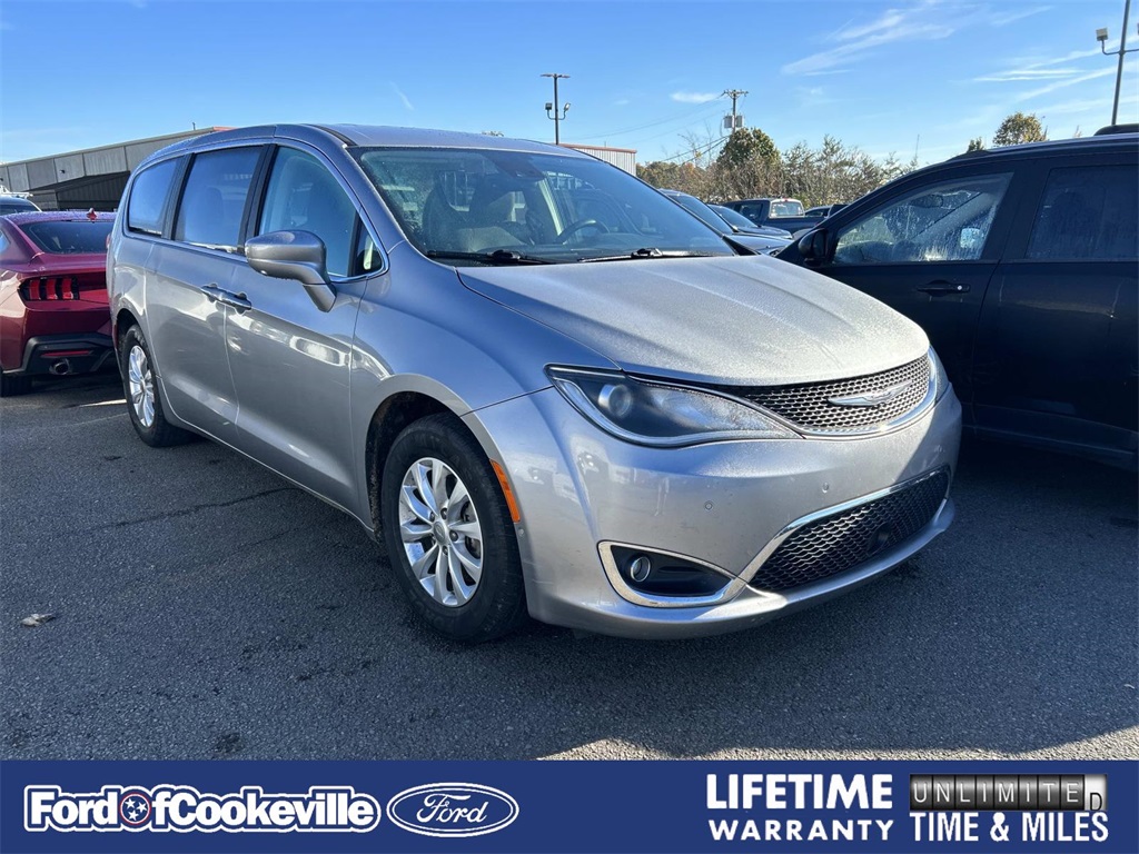 2019 Chrysler Pacifica Touring Plus