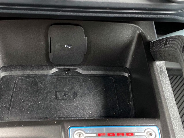 2021 Ford Bronco First Edition photo 13