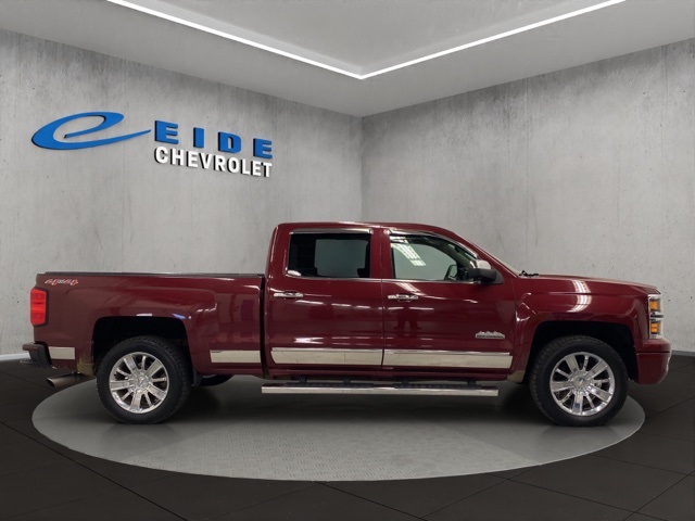 2015 Chevrolet Silverado 1500 High Country photo 2
