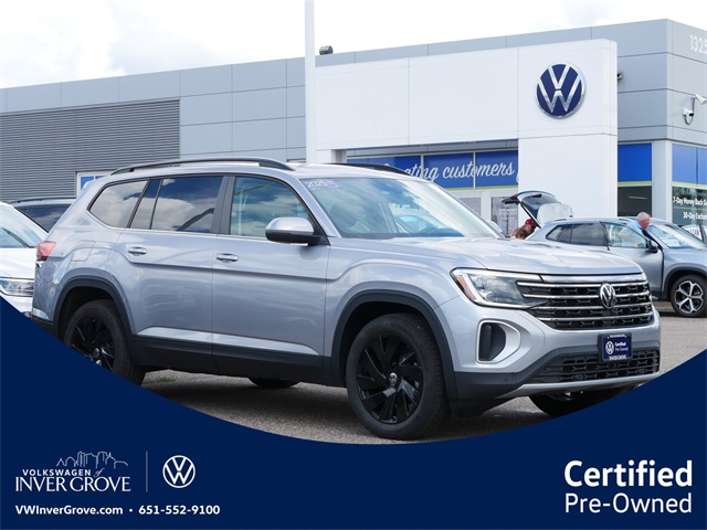 Certified 2025 Volkswagen Atlas SE w/Tech with VIN 1V2KR2CA6SC501814 for sale in Inver Grove Heights, Minnesota