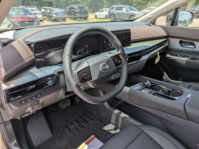2025 Nissan Murano Platinum photo 11