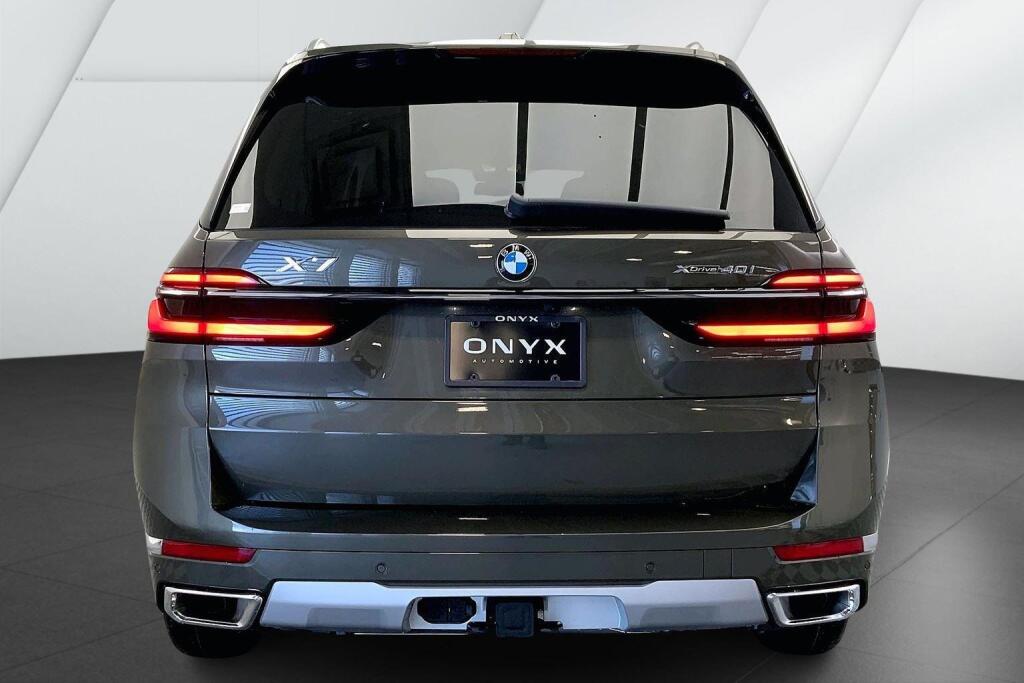 2025 Bmw X7 xDrive40i photo 4