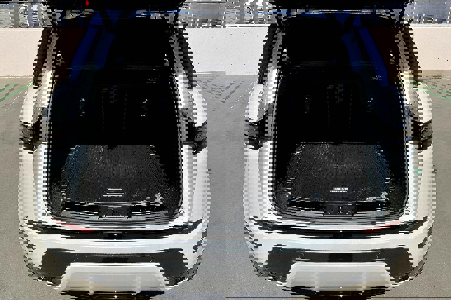 2026 Land Rover Range Rover Evoque Dynamic SE photo 10