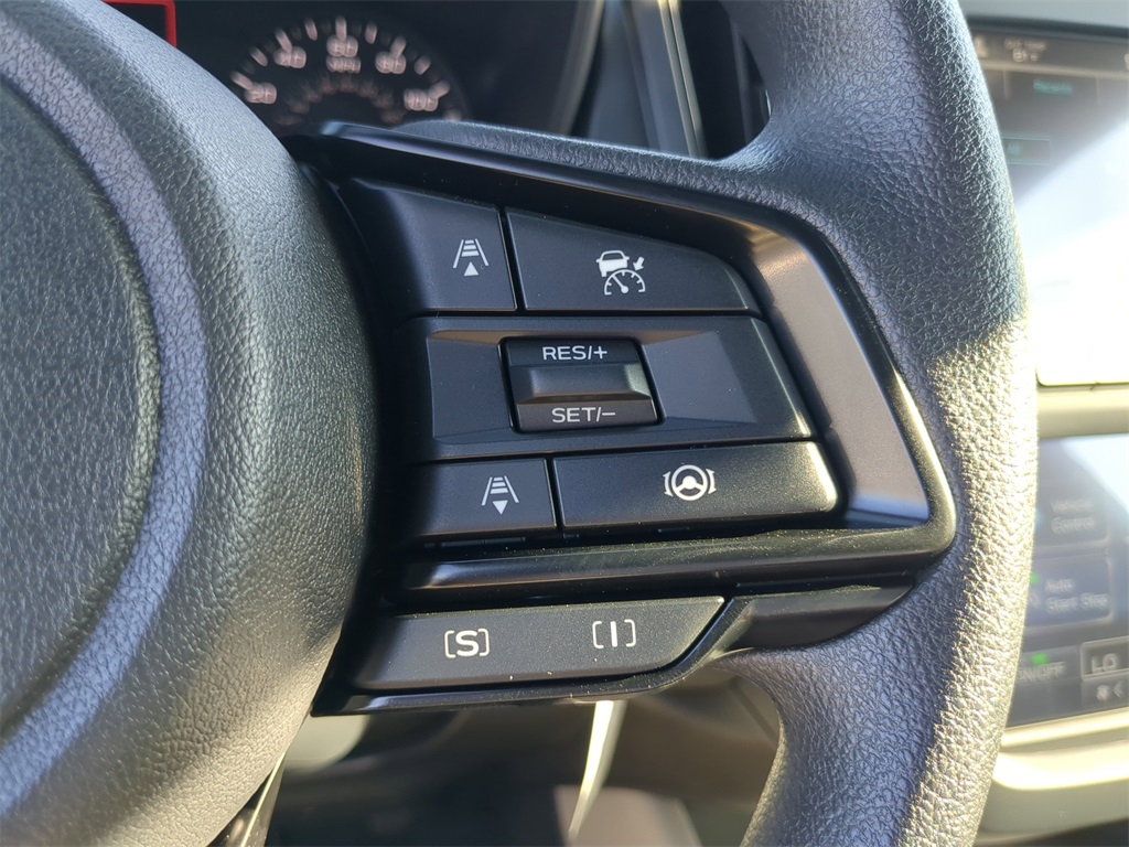 2025 Subaru Forester Base photo 23