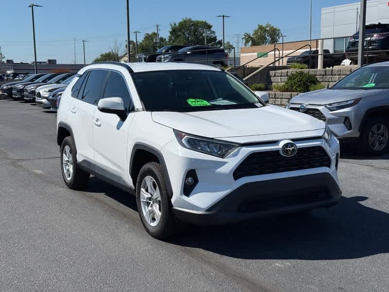 2021 Toyota RAV4 XLE