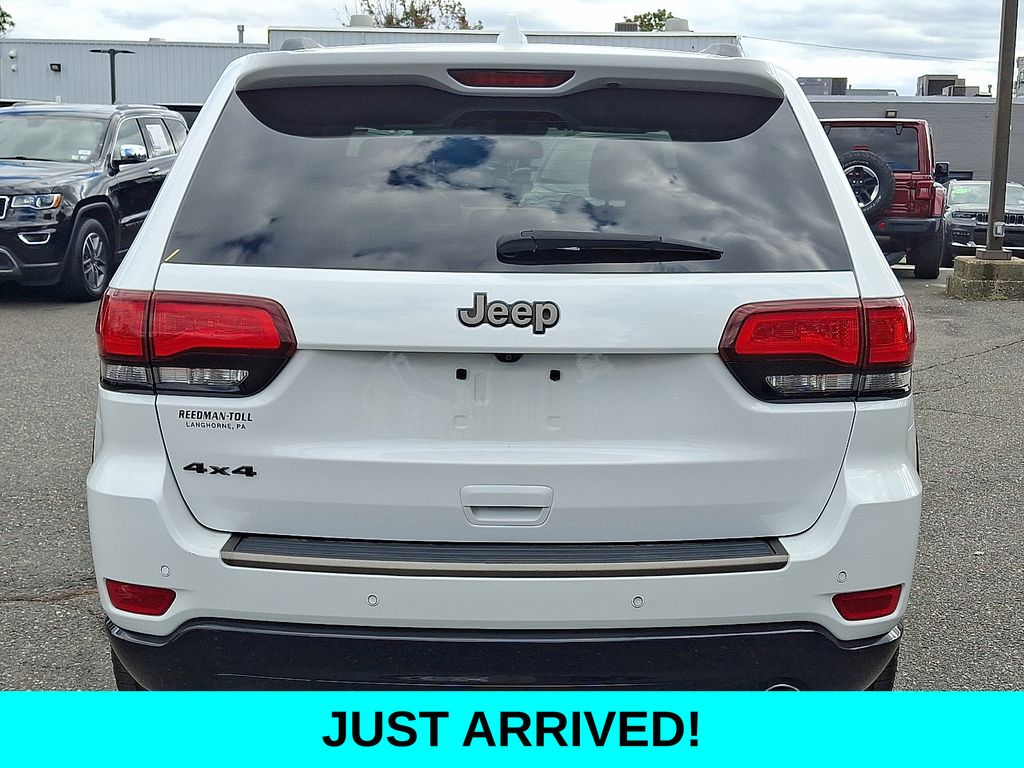 2016 Jeep Grand Cherokee Limited photo 3