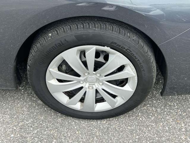 2023 Subaru Impreza Base photo 4