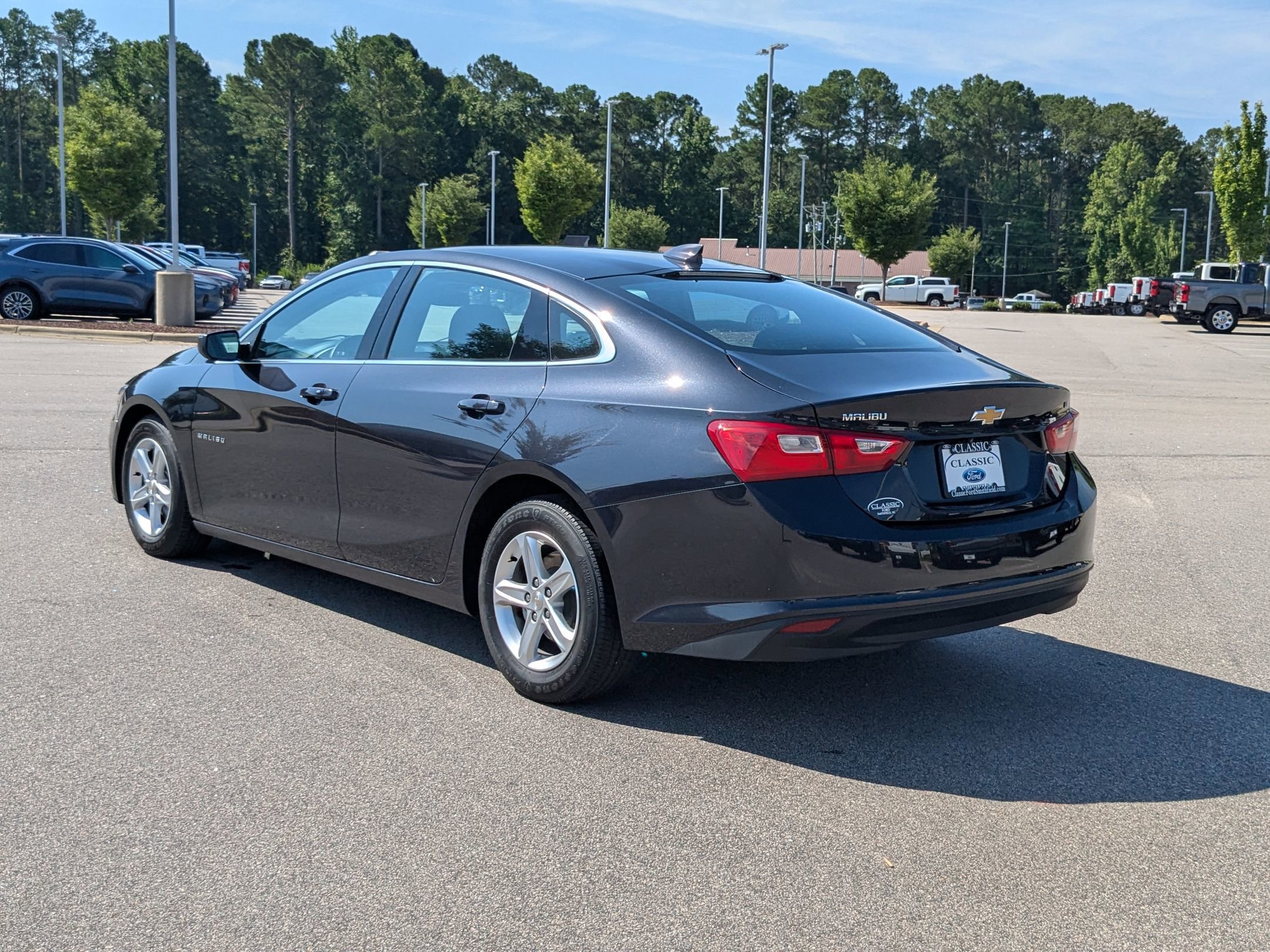 2023 Chevrolet Malibu 1LT photo 9