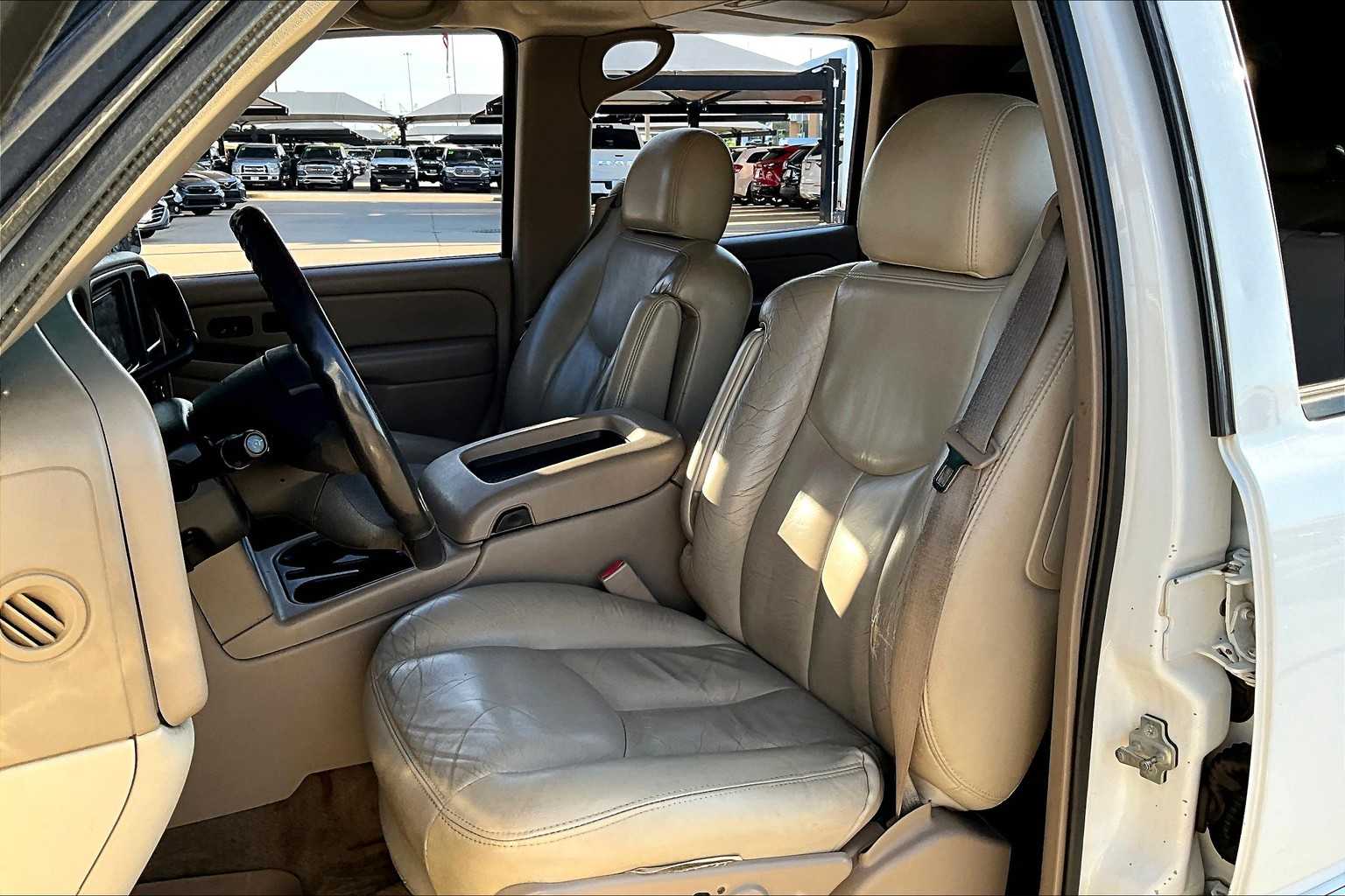 2005 Gmc Yukon XL SLT photo 8