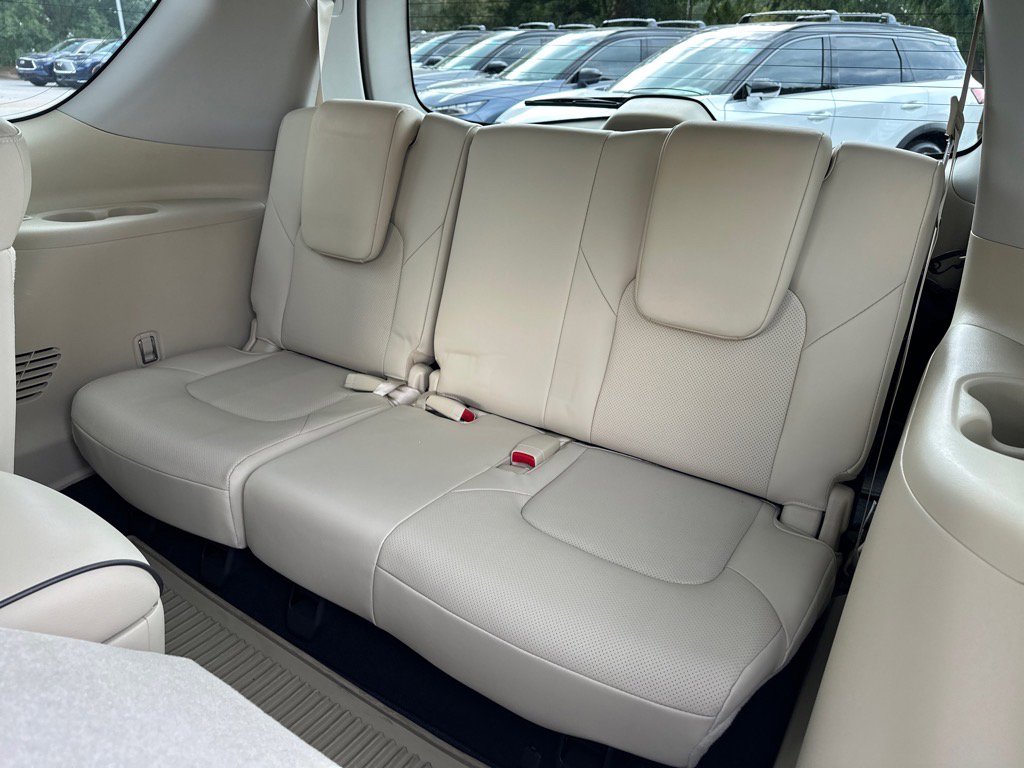 2020 Infiniti QX80 Luxe photo 14