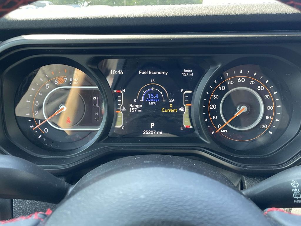 2024 Jeep Wrangler Rubicon photo 24