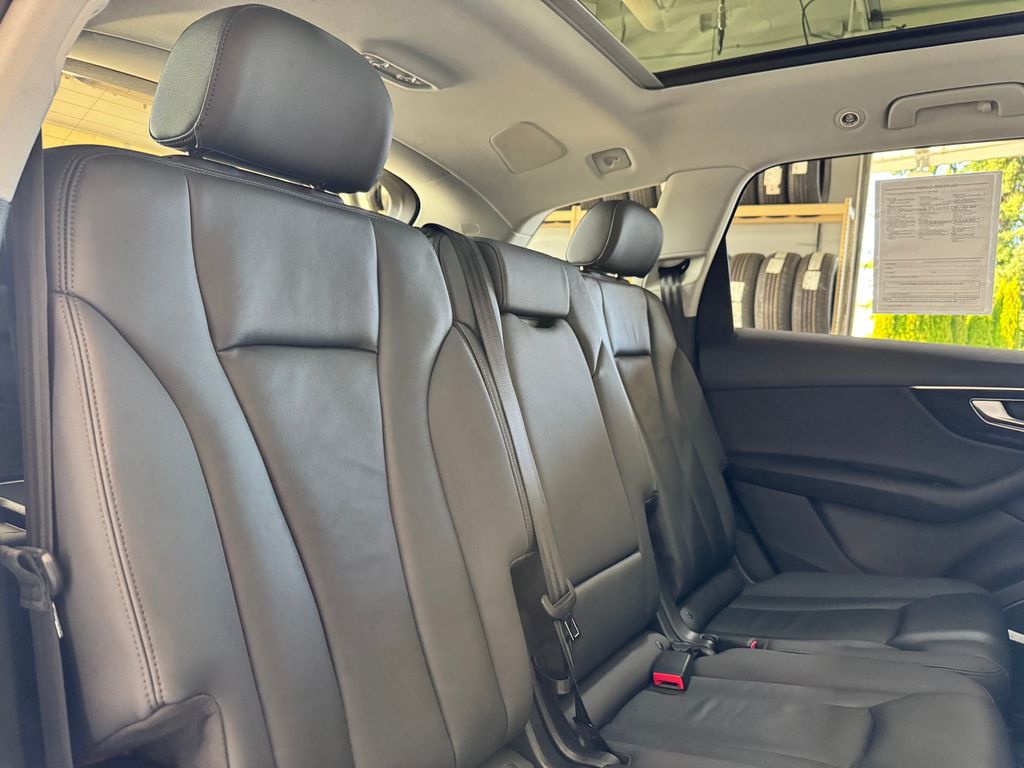 2022 Audi Q7 55 Premium Plus photo 29