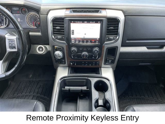 2018 Ram 1500 Laramie photo 12