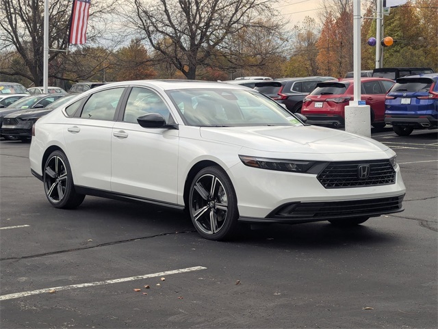 2025 Honda Accord Hybrid Sport photo 4