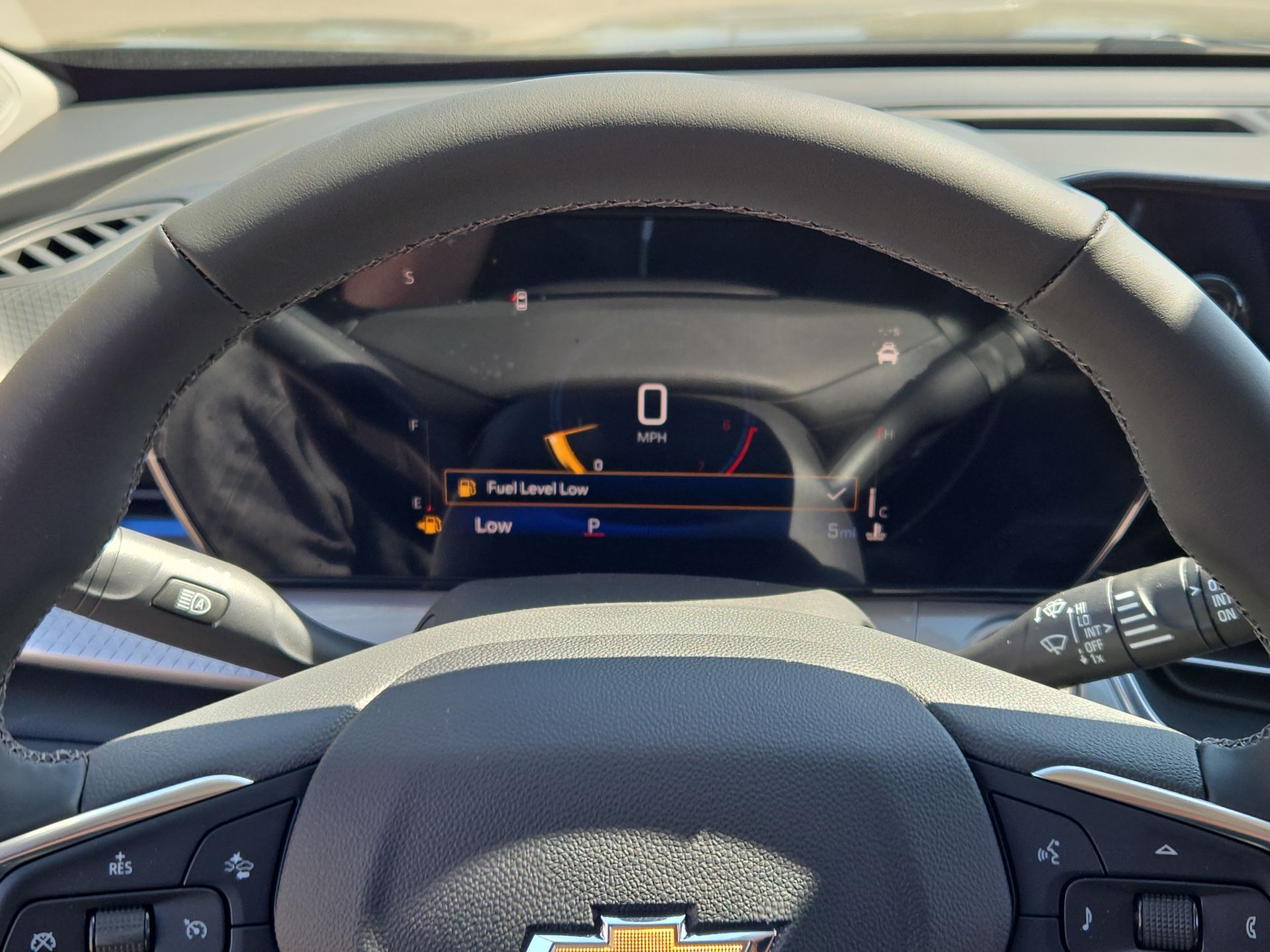 2025 Chevrolet Trax LT photo 31