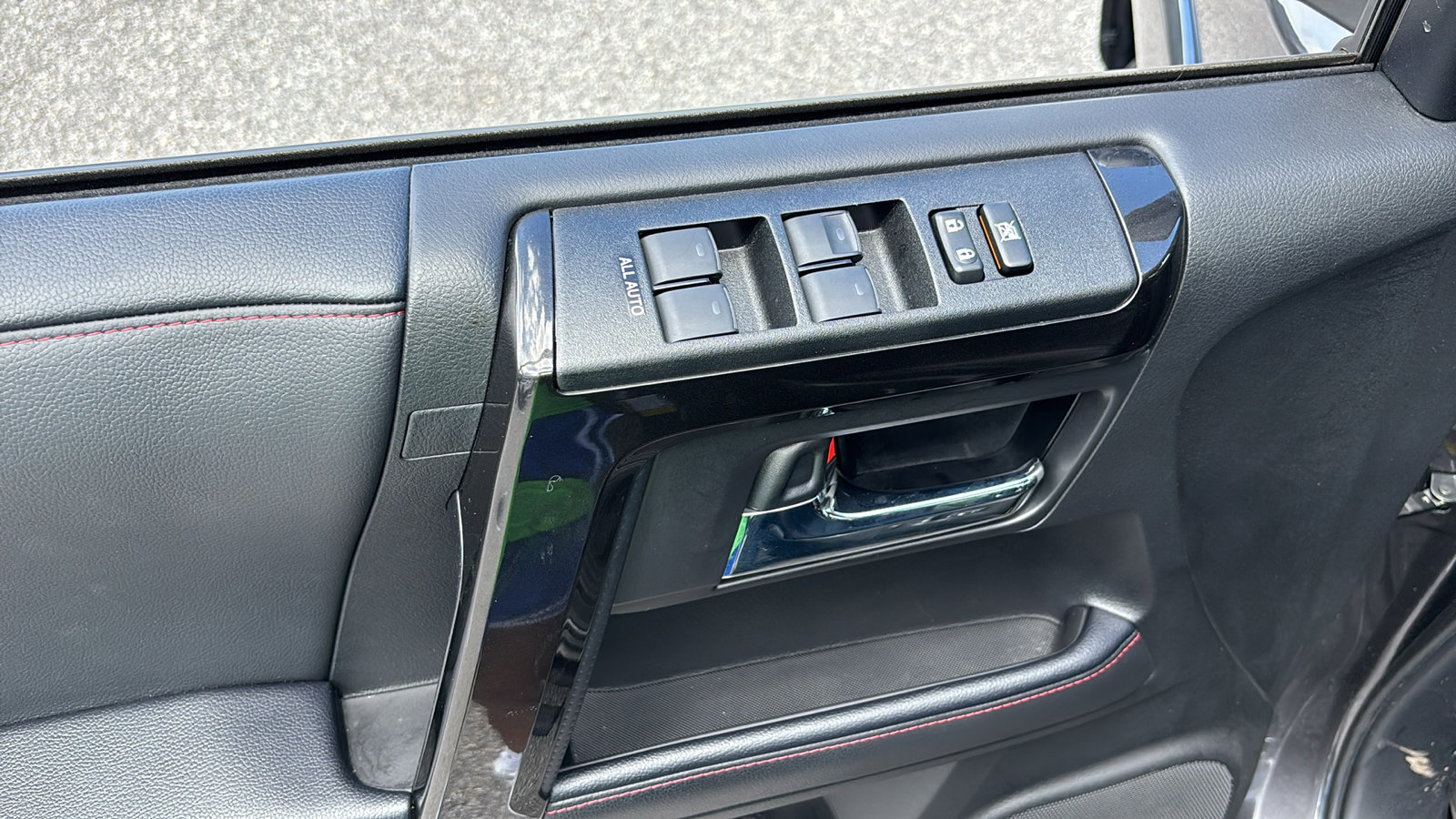 2023 Toyota 4Runner TRD Premium photo 12