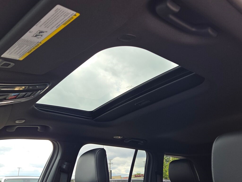 2025 Jeep Grand Cherokee Altitude X photo 23