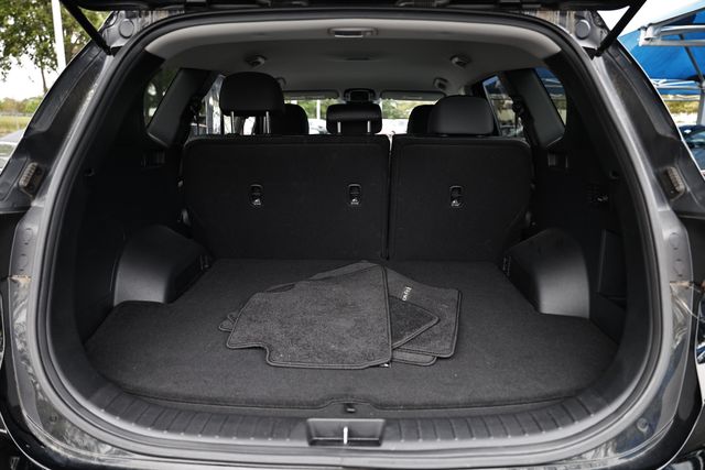2023 Hyundai Santa Fe SE photo 28