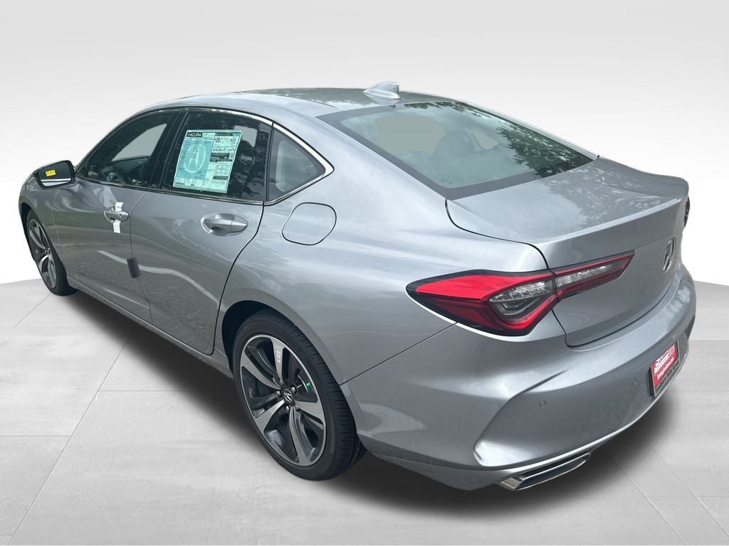 2025 Acura TLX Technology photo 7