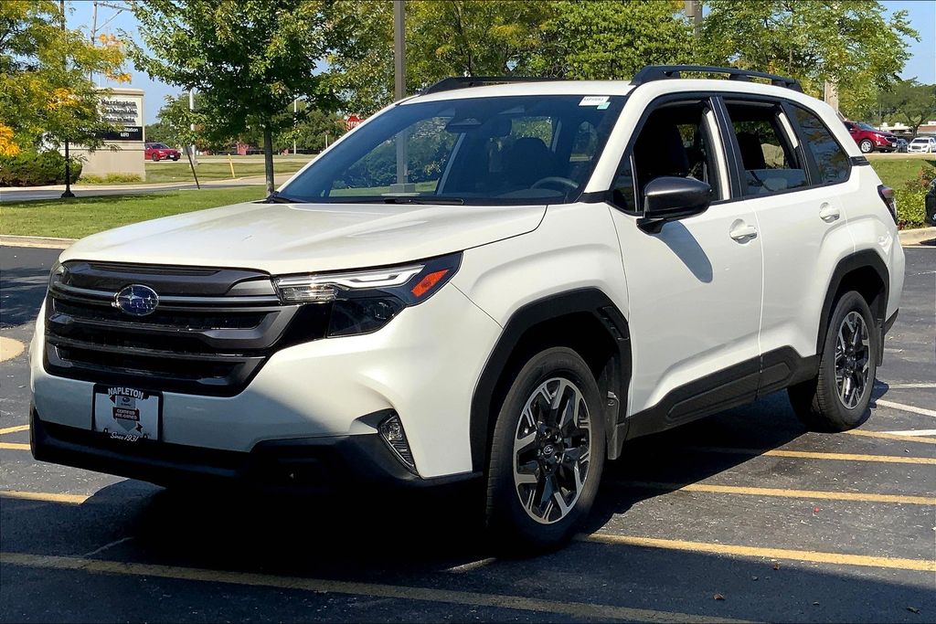 2025 Subaru Forester Premium Base photo 12