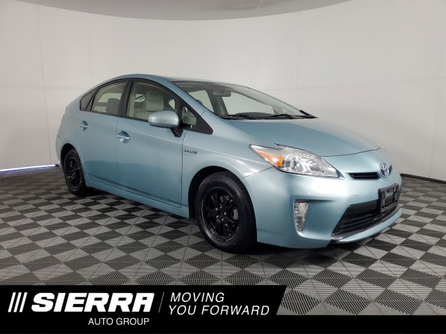 2014 Toyota Prius Five