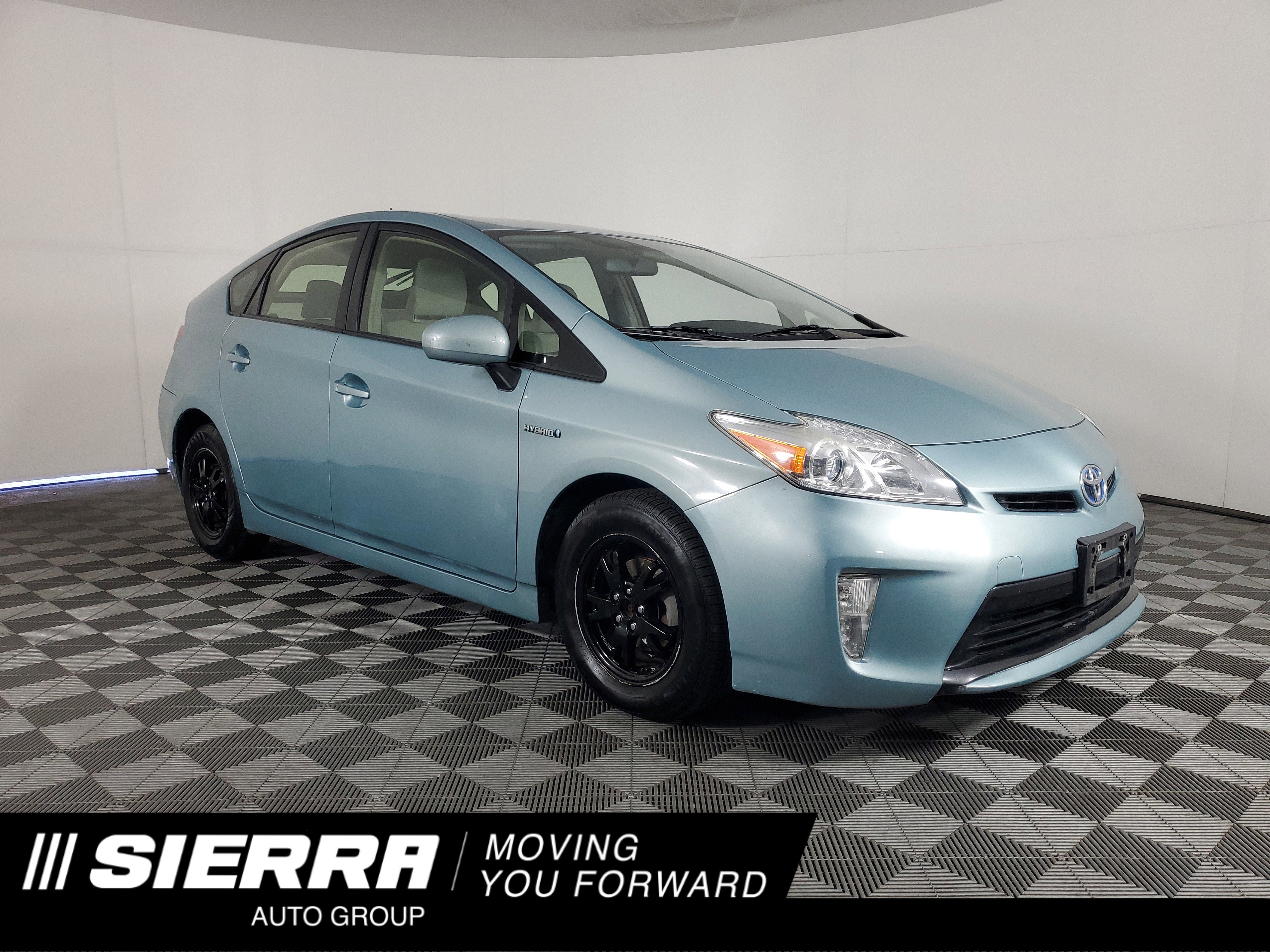 Used 2014 Sea Glass Pearl Toyota Five image 1