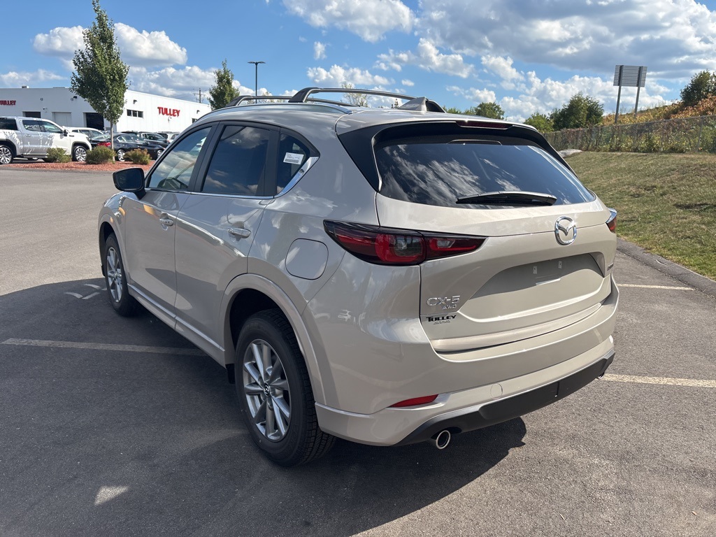 2025 Mazda CX-5 2.5 S Preferred photo 3