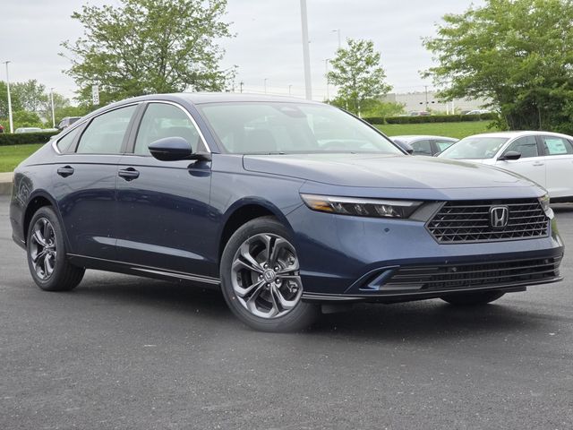 2025 Honda Accord Hybrid EX-L photo 2