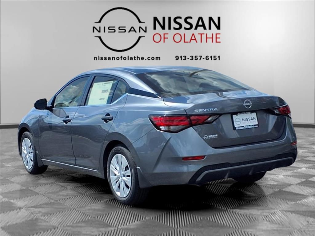 2025 Nissan Sentra S photo 3
