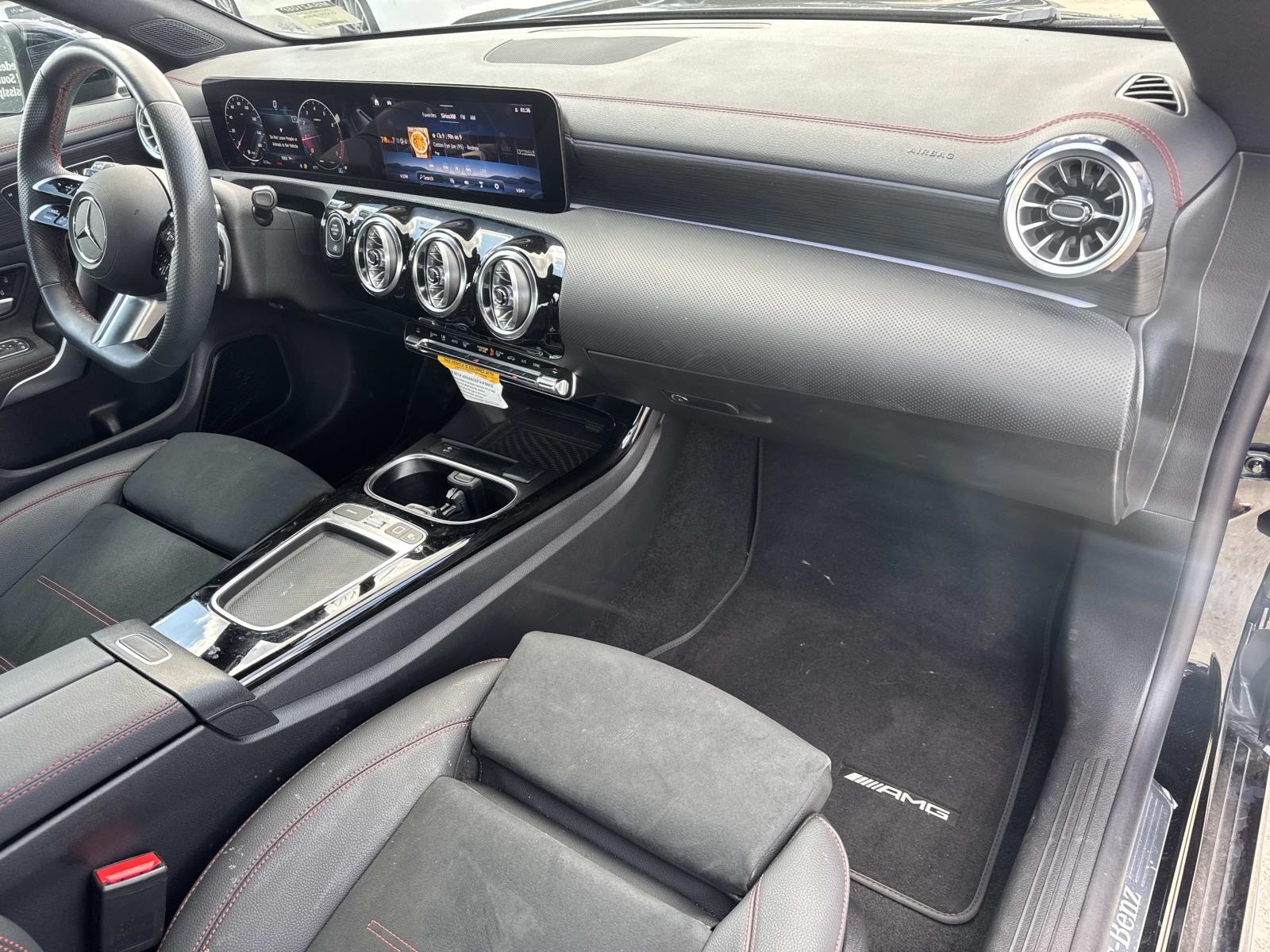 2025 Mercedes Benz CLA 250 photo 10