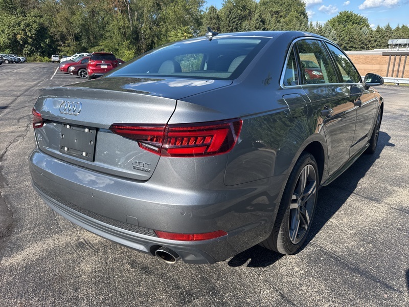 2018 Audi A4 2.0T Premium Plus Quattro photo 2