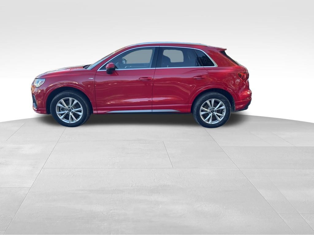 2025 Audi Q3 Premium S line photo 2