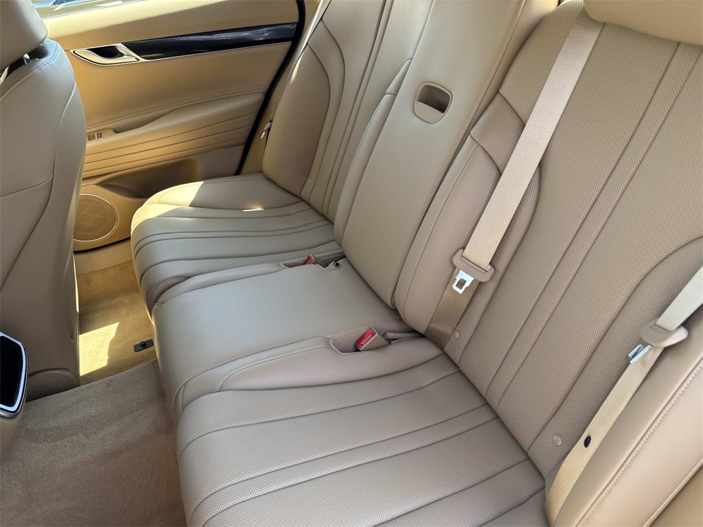 2026 Genesis G80 2.5T AWD photo 28