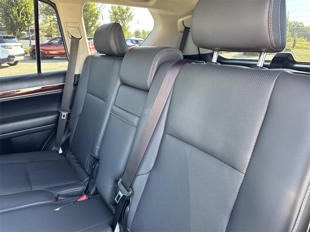 2019 Lexus GX 460 photo 11