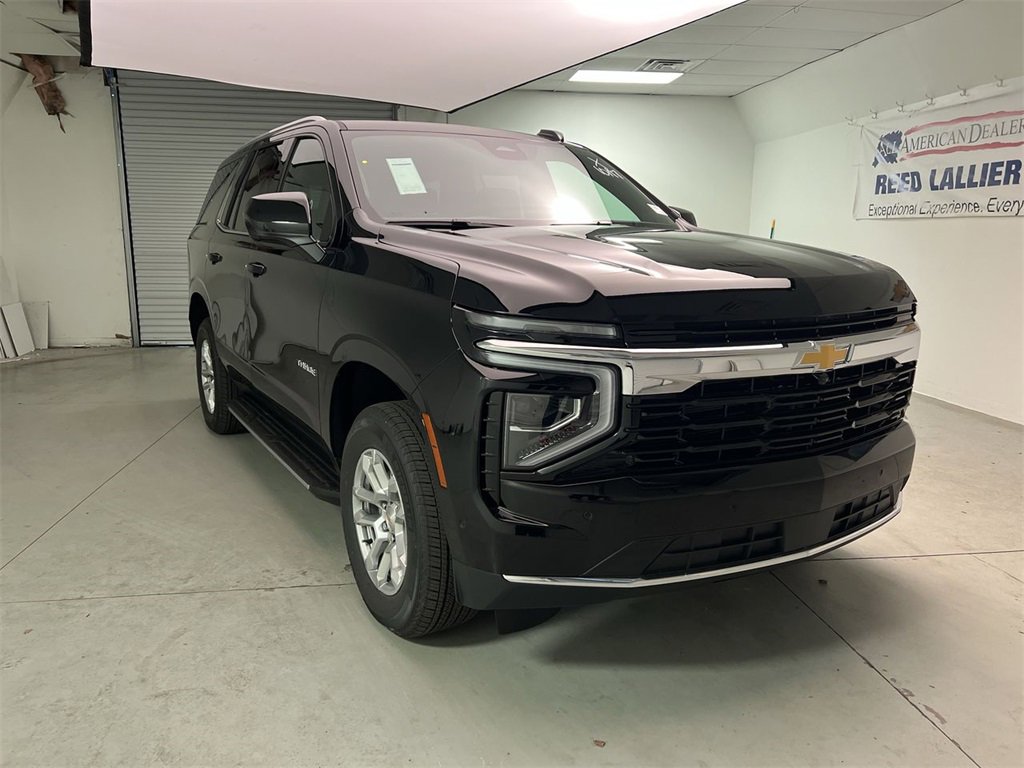 2026 Chevrolet Tahoe LS's photo