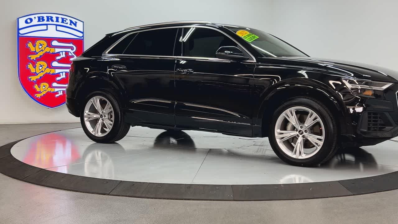 2022 Audi Q8 Premium photo 7