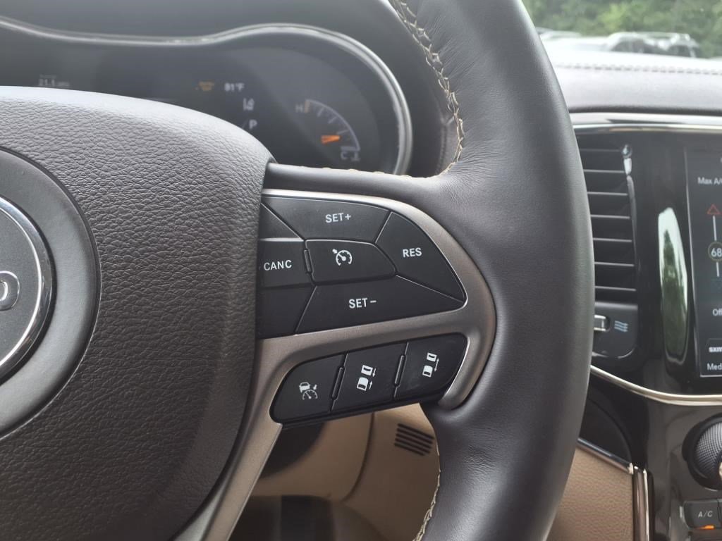 2020 Jeep Grand Cherokee Overland photo 19