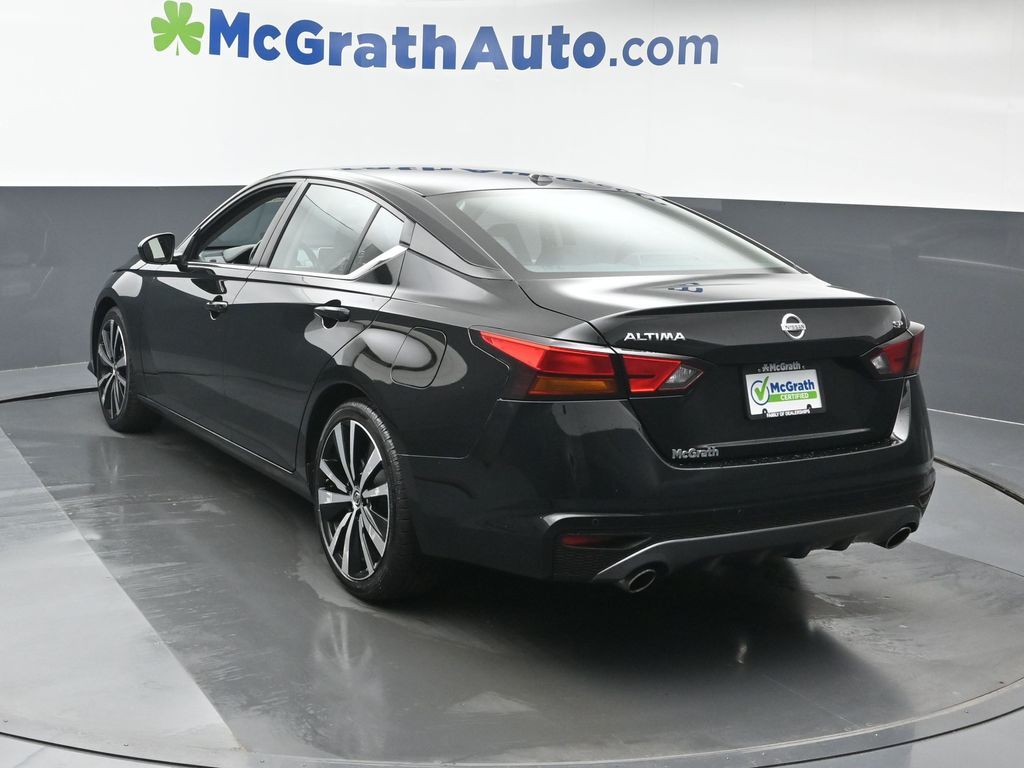 2022 Nissan Altima 2.5 SR photo 18