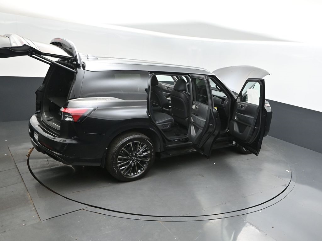 2026 Infiniti QX80 photo 44